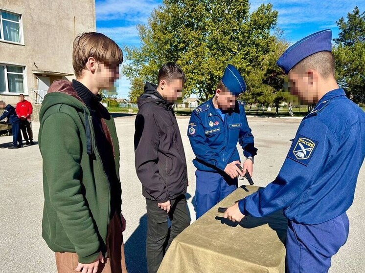 Завершился сбор для учащихся подшефного класса Росгвардии из Херсонской области