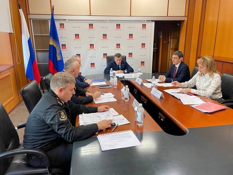 В Мурманской области обсудили вопросы безопасности  людей на водоемах осенью и зимой