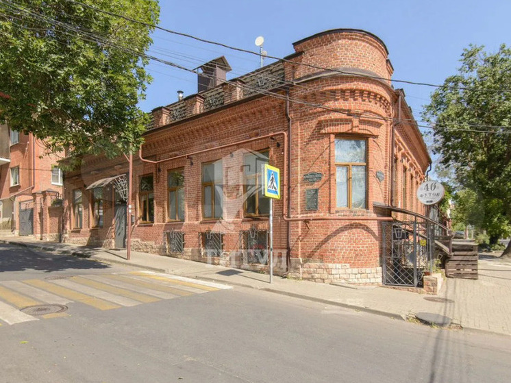 На продажу в Ростове выставили старинный особняк Давыдова