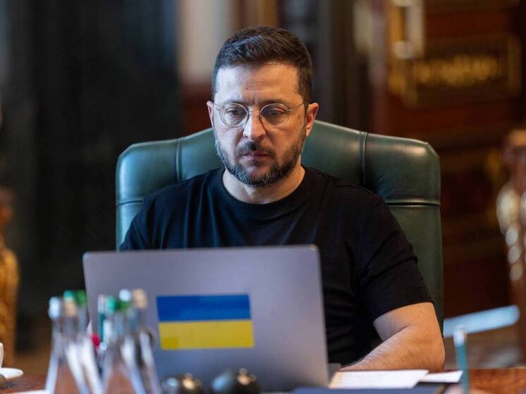 Зеленский потребовал "Томагавки" на заседании Европейского совета в Брюсселе