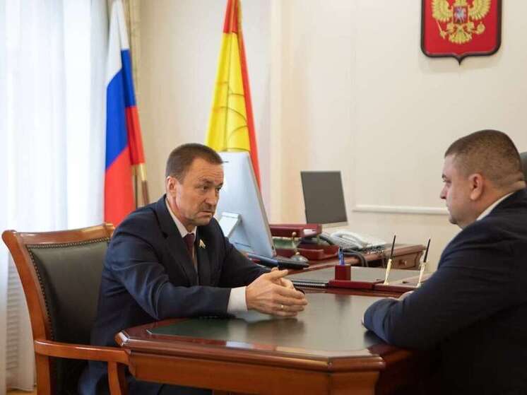 Воронежская областная Дума подписала соглашение о сотрудничестве с городским парламентом