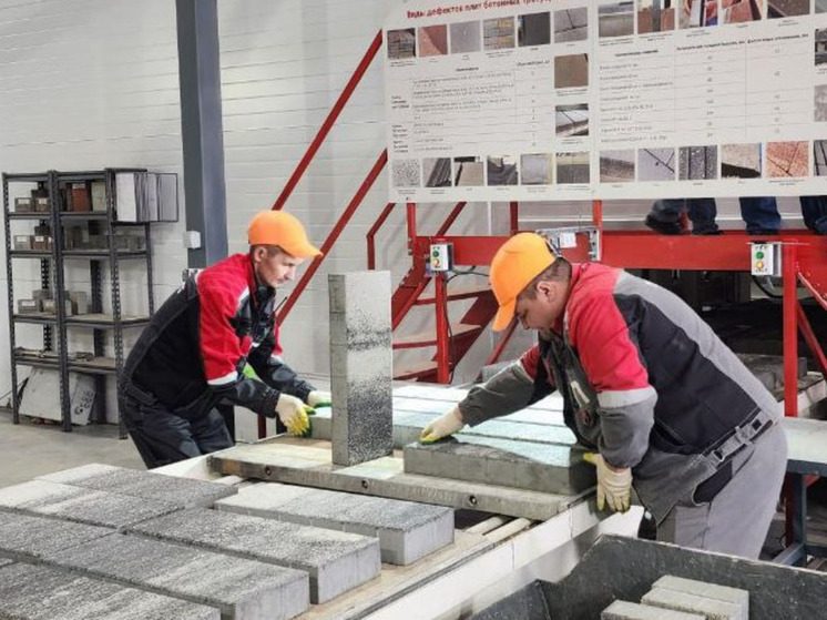 В Ялуторовске открыли вторую линию производства тротуарной плитки