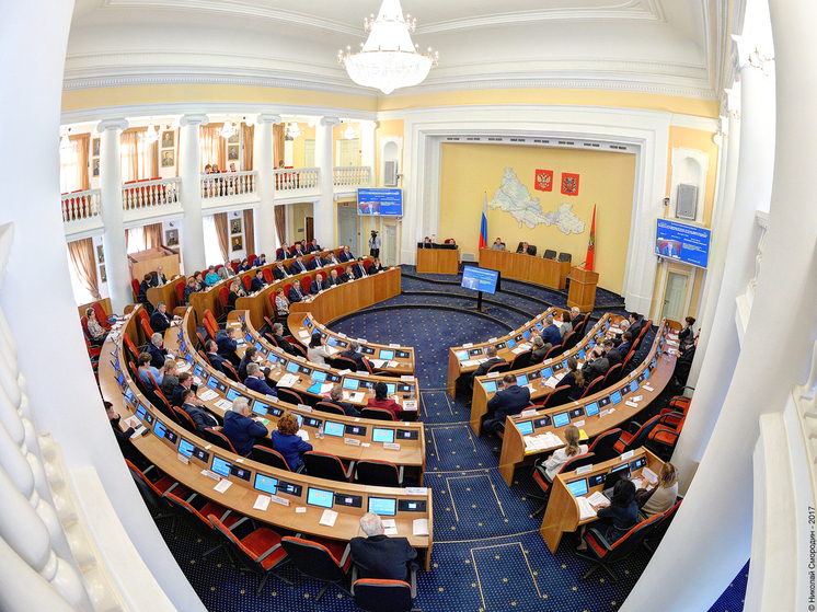 Депутат от КПРФ досрочно покидает Заксобрание Оренбуржья в знак протеста против итогов выборов