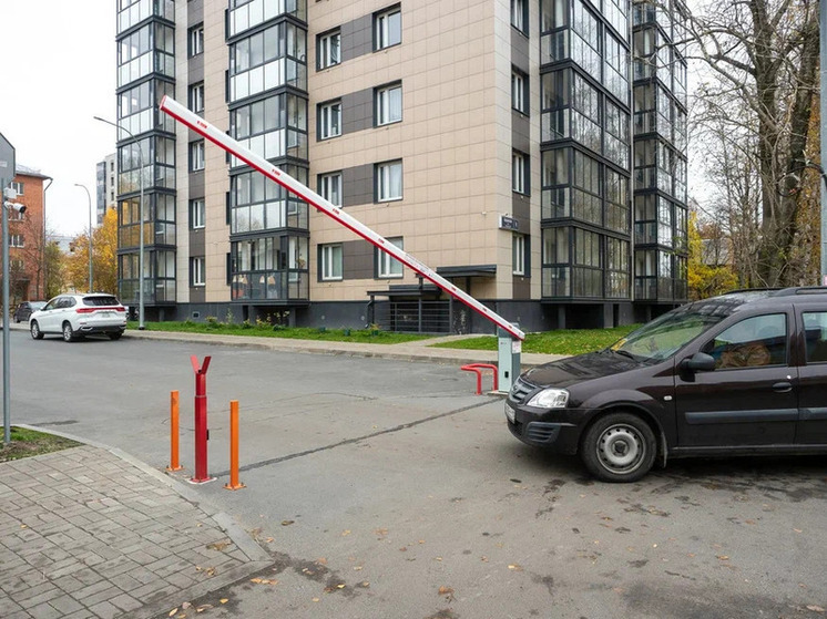 Въезд разрешен: в Петрозаводске появились первые умные шлагбаумы от «Ростелекома»