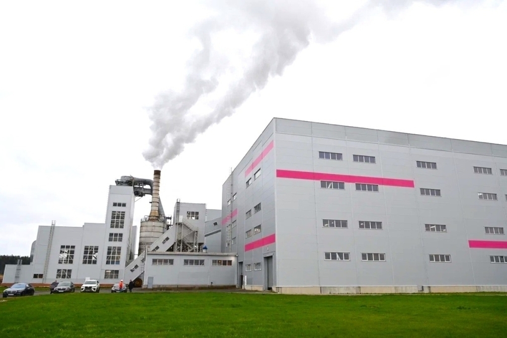 «Калевала» снова в строю. Артур Парфенчиков дал старт работе возрожденного после пожара предприятия