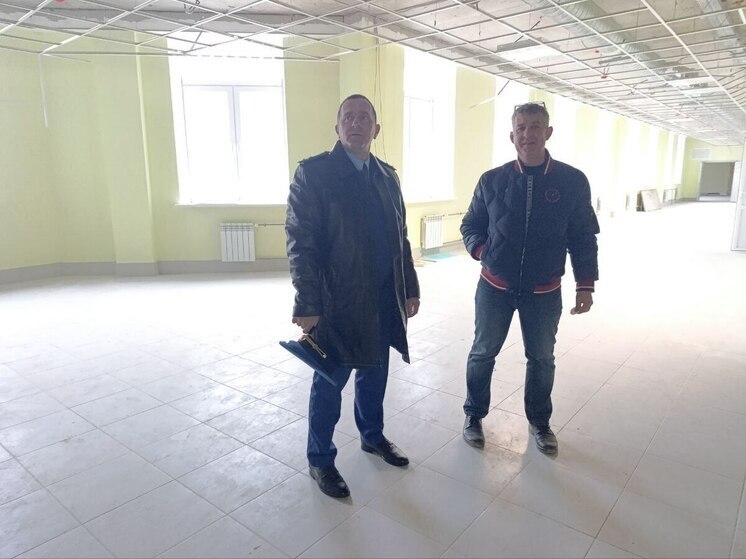 Школа на Московском проспекте пока не может набирать учеников и учителей