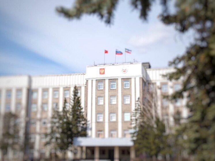 Глава Хакасии Коновалов добился отмены спорного закона о межбюджетных отношениях