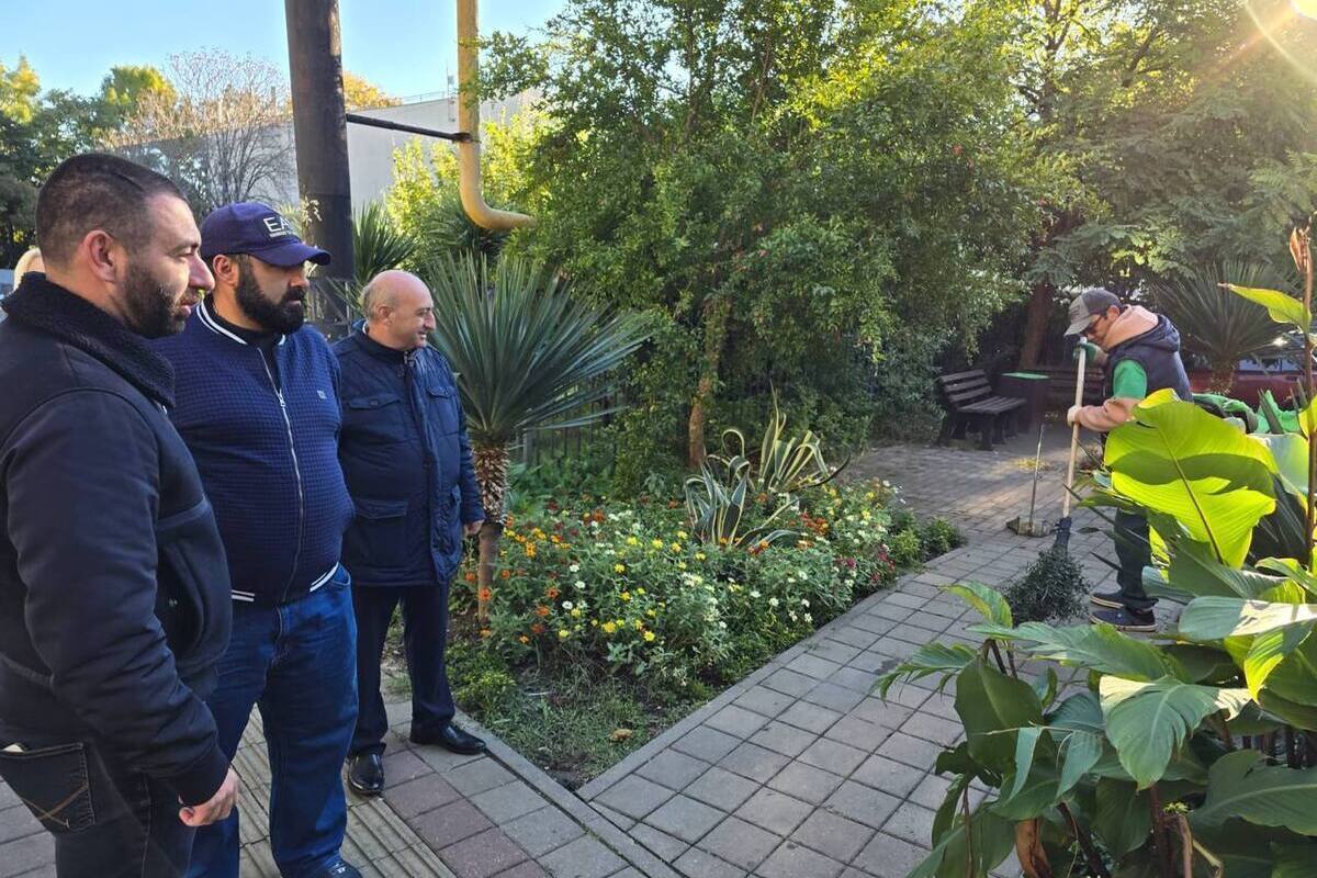 Еженедельный мониторинг чистоты прошел в Адлерском районе Сочи