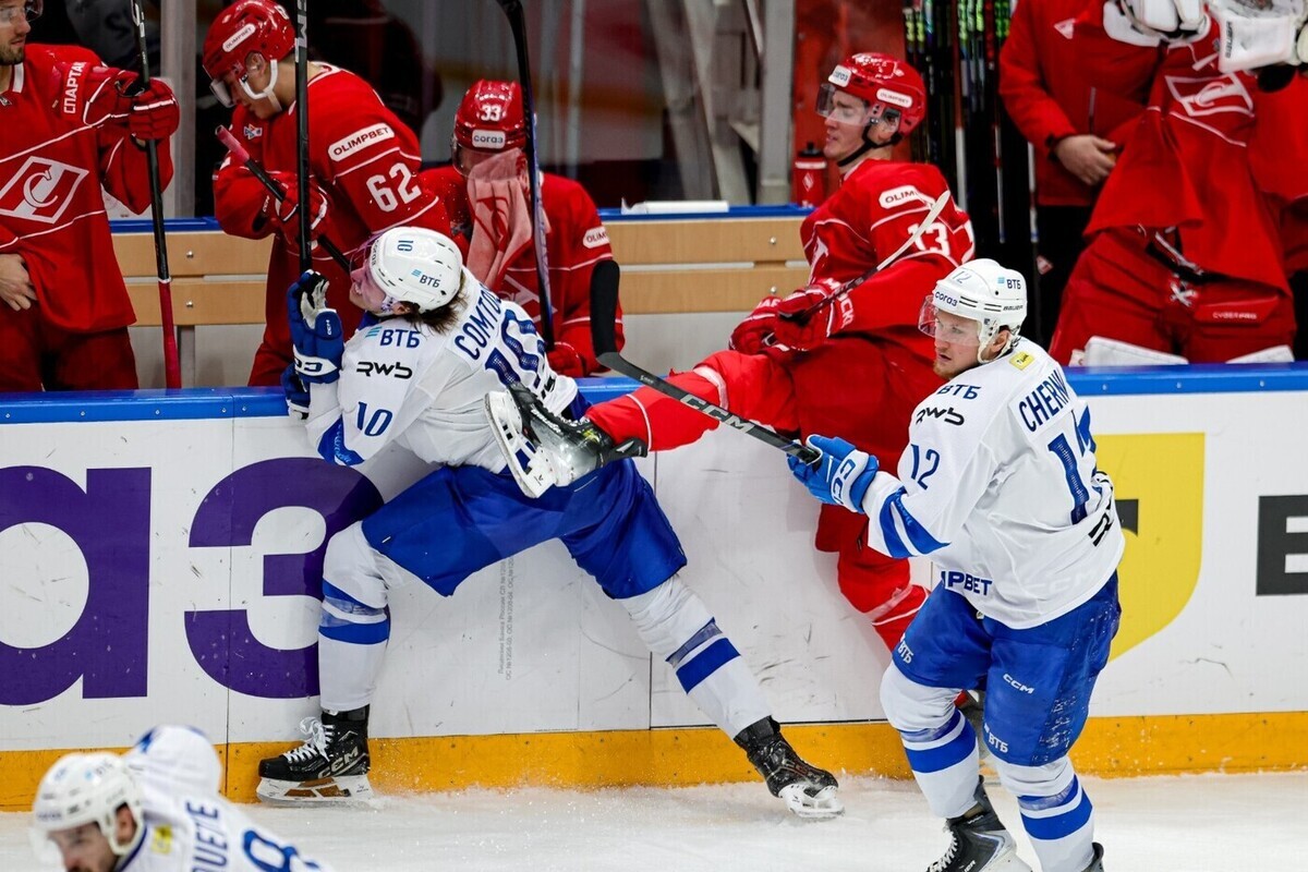 Болельщики красно-белых до пятой шайбы верили в новое чудо от своих хоккеистов, но оно не произошло.