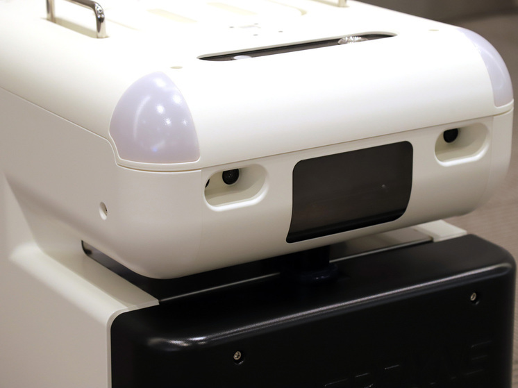 Delfi: в супермаркете Литвы не смогли оштрафовать робота за русский язык