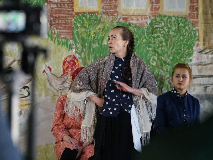 «Женские истории» за колючей проволокой: заключенные алтайской колонии сплели свои судьбы с историями Шукшина
