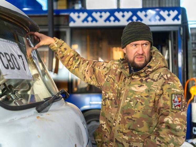 Еще один УАЗ и гуманитарку отправили на СВО из Салехарда