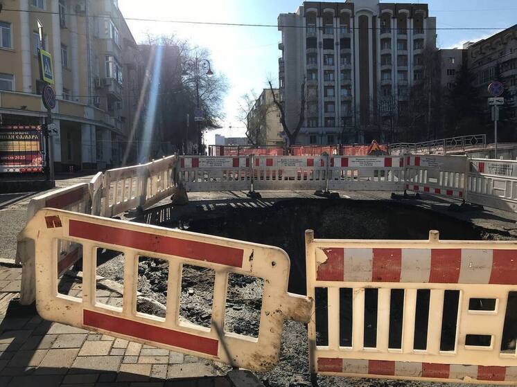 В Самаре ограничение движения до 27 октября - ремонт водопровода на улице Авроры
