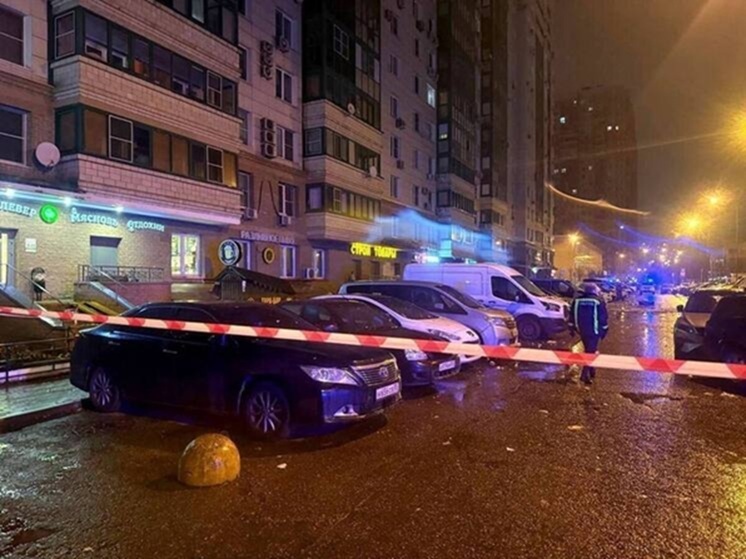 Мать с ребёнком пострадали при попадании дрона в многоэтажку в Красногорске