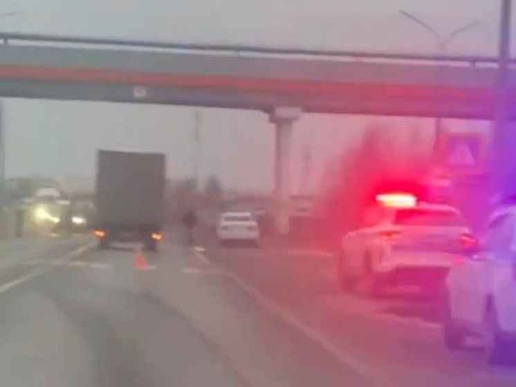Три человека пострадали в аварии у аэропорта Архангельска