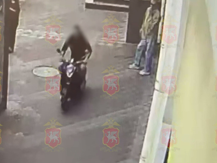 Крымчанин попался на краже ретро-скутера в Симферополе