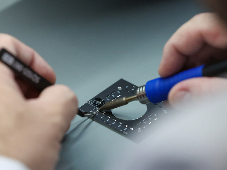 Bild: Германия выразила протест Китаю из-за дефицита чипов