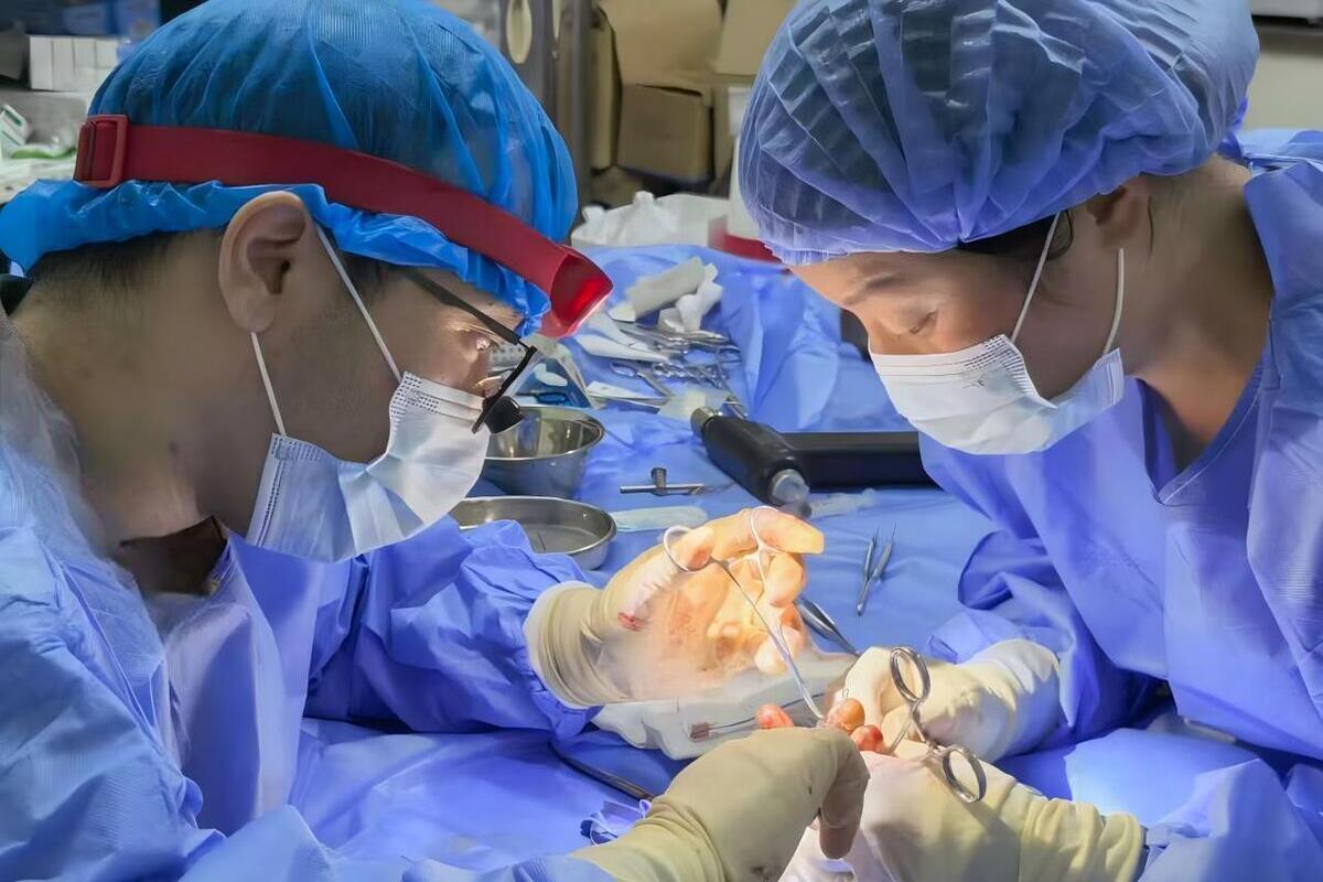 13-летний подросток проглотил магнит и лишился кишечника