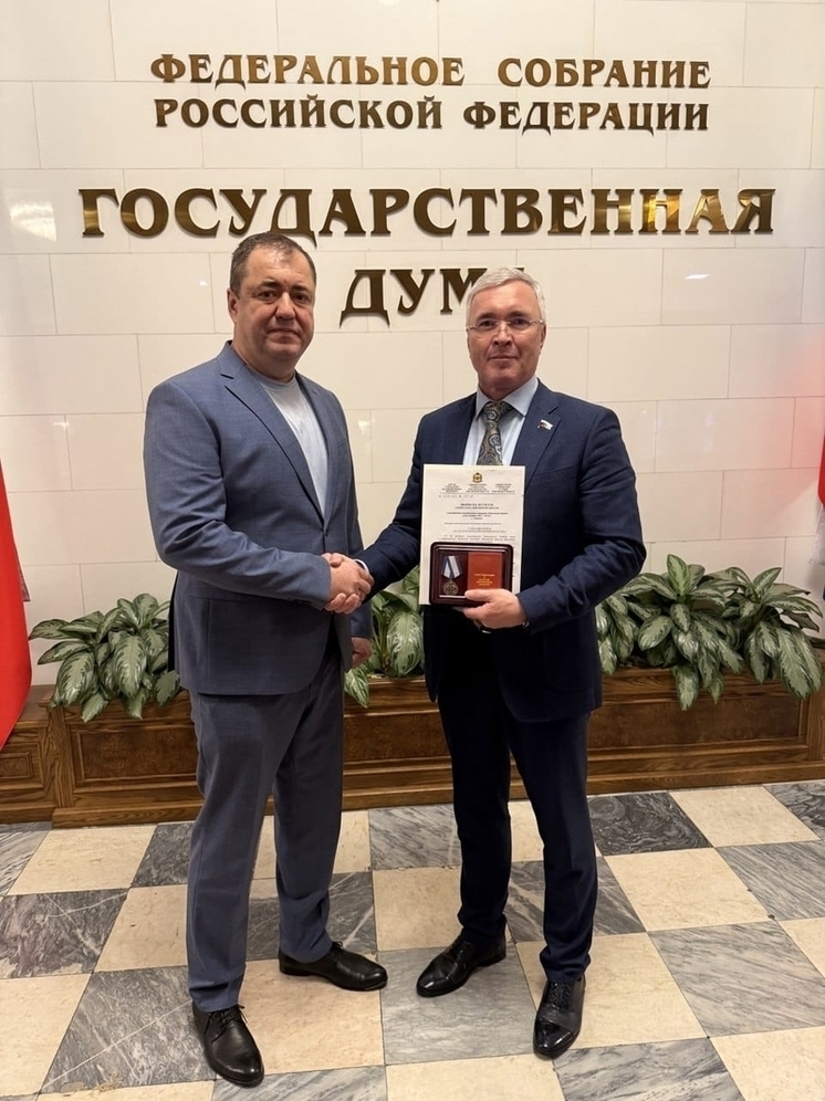 Эдуард Кузнецов удостоен медали «За заслуги перед Херсонской областью»