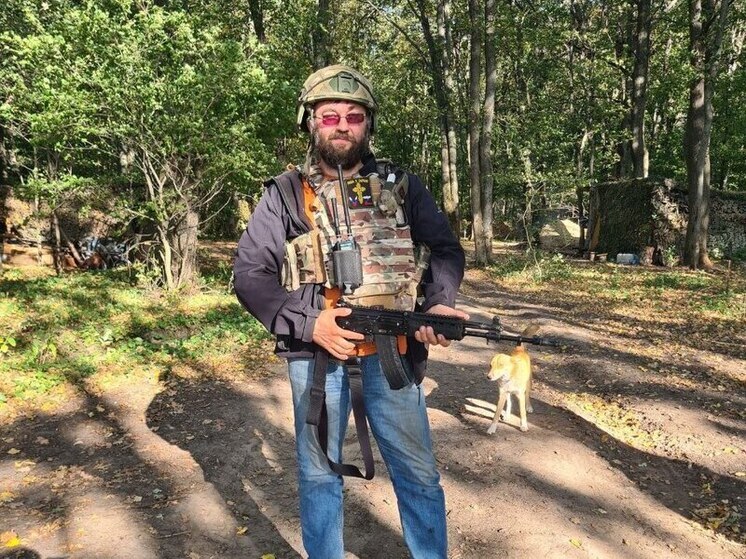 Одно из крупных мероприятий, в которых активно принимают участие компании из Петербурга, — Всероссийский слет операторов боевых беспилотных систем «Дронница». Здесь не только показывают разработки на стендах, но и проводят для них полевые испытания. Среди участников последнего слета было несколько представителей Северной столицы.
