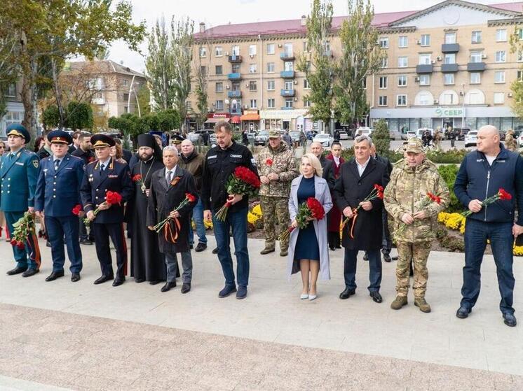 Представители Архангельской области почтили память героев-освободителей Мелитополя