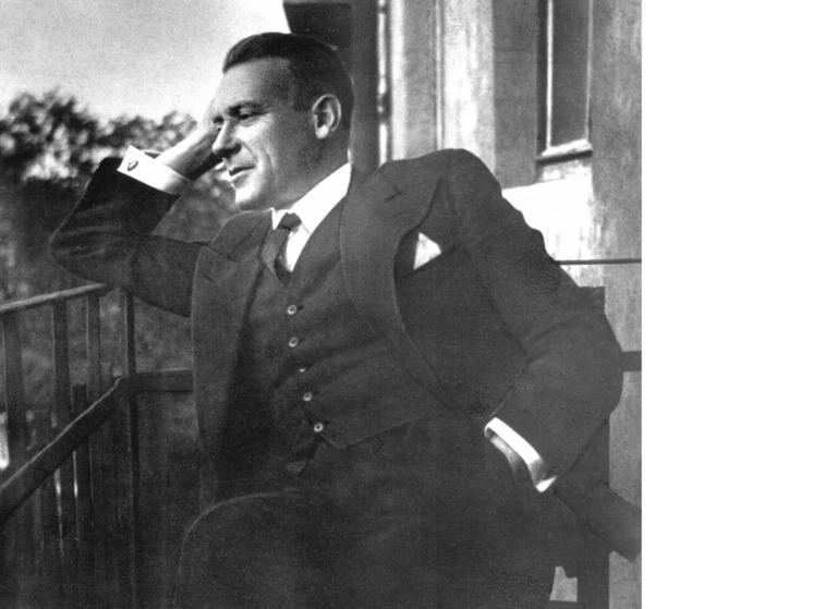 97 лет назад закончился «Бег». А потом снова как начался
