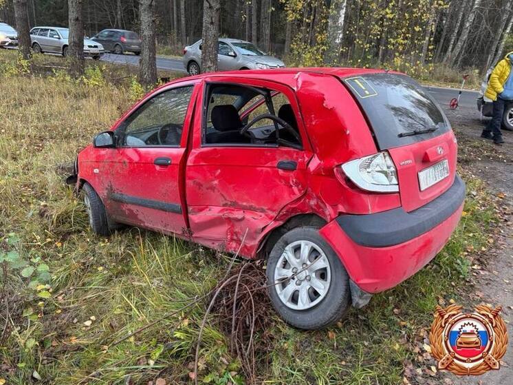 В Тверской области водитель иномарки выехал на встречку и устроил ДТП