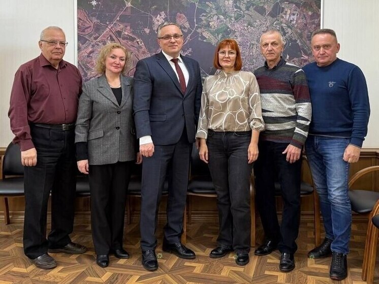 В Калуге сплели 55 тысяч квадратных метров маскировочных сетей