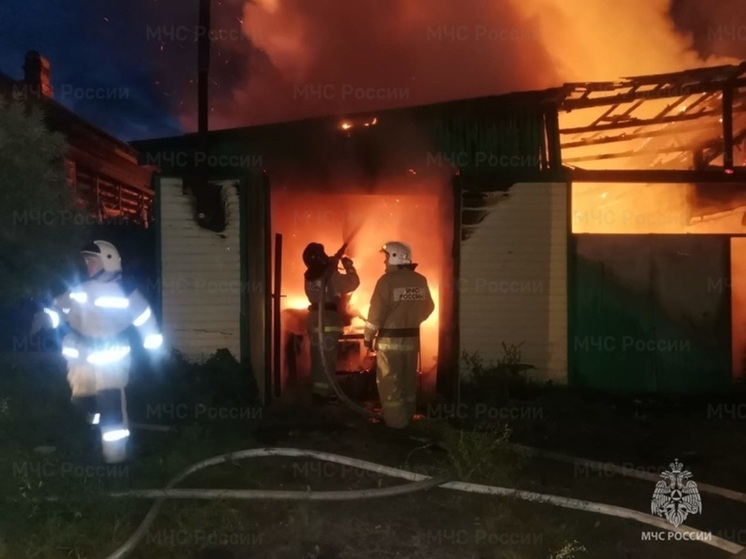В Кировграде рано утром потушили пожар в частном доме