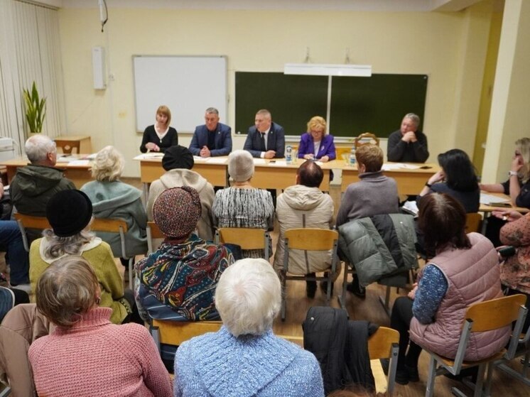 В Деревянницах отремонтируют школу №16 и центр общей врачебной практики