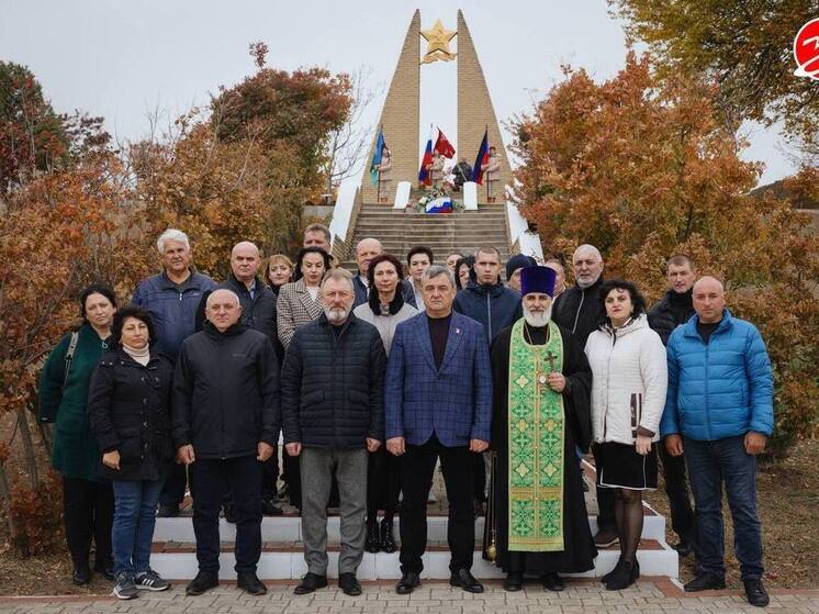Мелитополь ко Дню освобождения города посетила делегация из ДНР