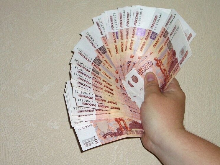 Ивановцам рассказали, кто зарабатывает 160 тысяч рублей