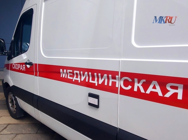 В Калуге подросток попал в больницу после падения со скутера