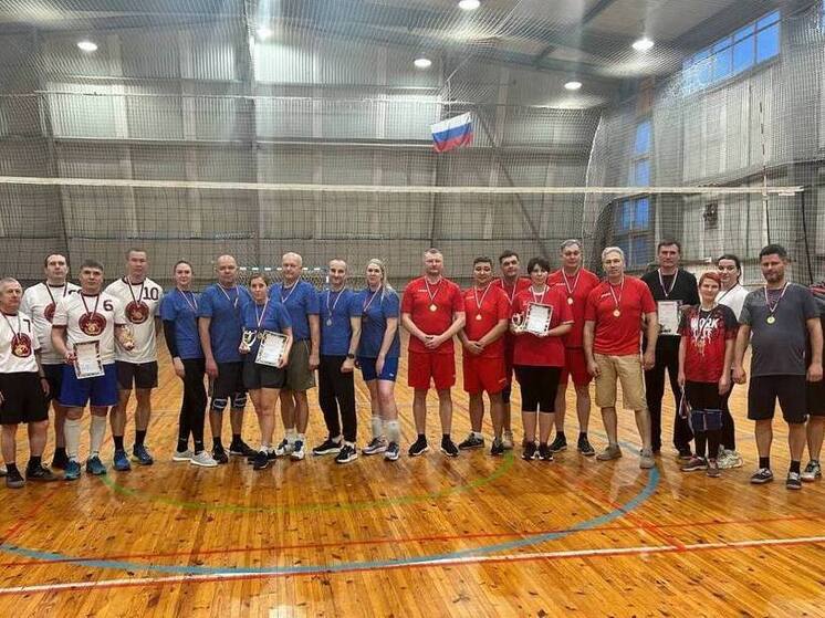 Команда Арбитражного суда Псковской области одержала победу в волейбольных соревнованиях