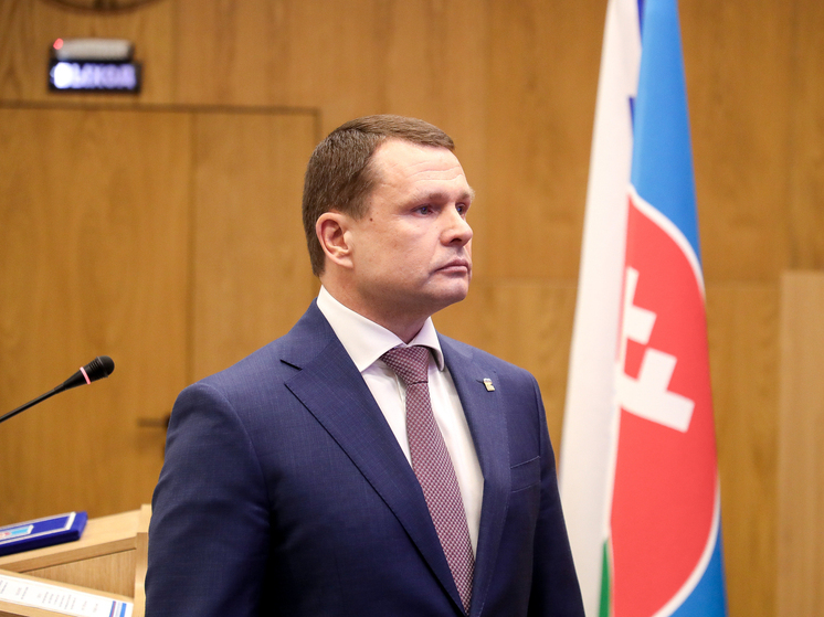 Депутаты райдумы выбрали главой Надымского района Дмитрия Жаромских