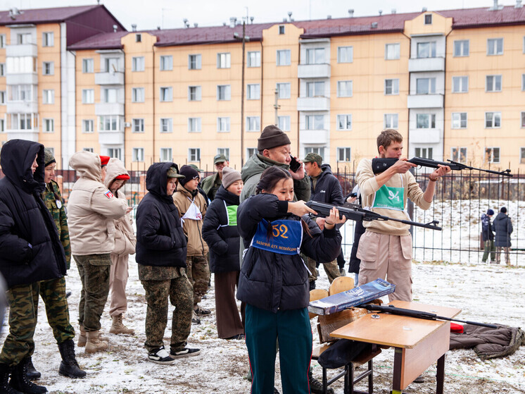 В Улан-Удэ состоялась первая Спартакиада казачьей молодежи Бурятии