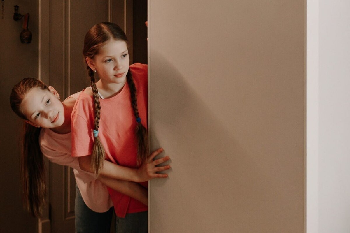 Сестры-двойняшки из Серпухова дебютировали в сериале на федеральном ТВ