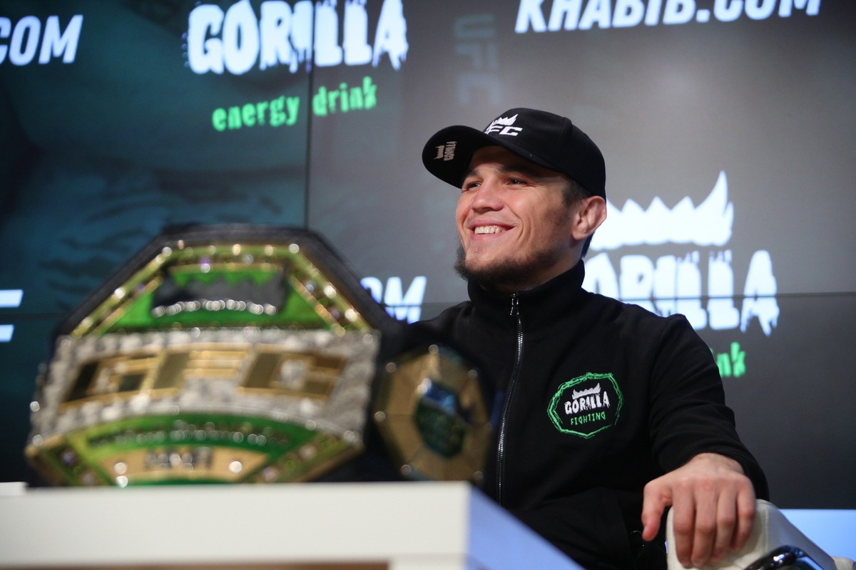 Нурмагомедов победил на UFC 321 Баутисту