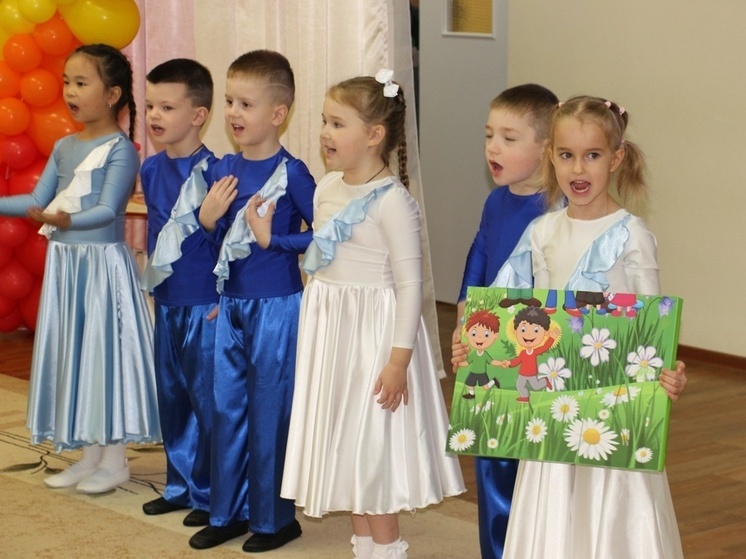 Как сообщает администрация города, две пятерки жизнь поставила в дневник детского сада, каких больше нет ни в Мирном, ни во всем регионе
