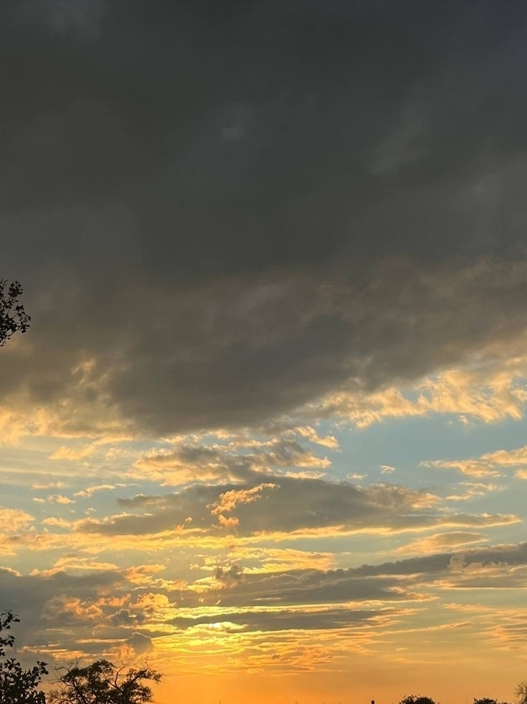 В Матвеево-Курганском районе отразили атаку трех беспилотников