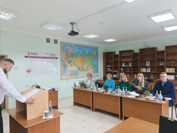 Орловских студентов протестировал детский омбудсмен