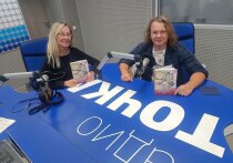 И снова объявлен конкурс на новые материалы, и снова в десятый выпуск… Объясняем почему, обсуждаем то, что было и что дальше, рассматриваем Крым, каким его видят авторы - с Майклом Львовски, редактором и руководителем проекта