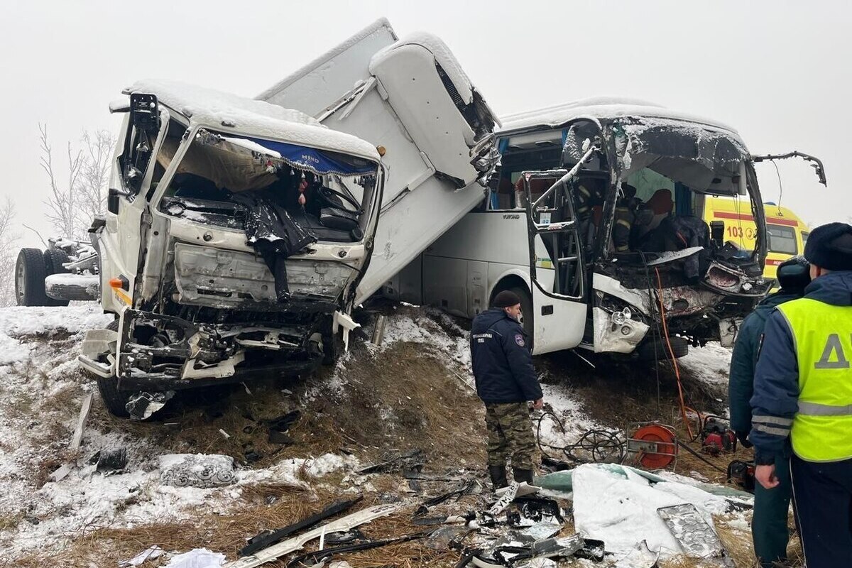 Российский эксперт высказался по поводу серьезного ДТП с пострадавшими в Амурской области