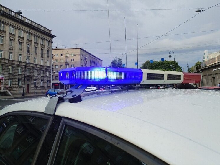 В Калининграде автоинспекторы и радиожурналисты поздравили водителей