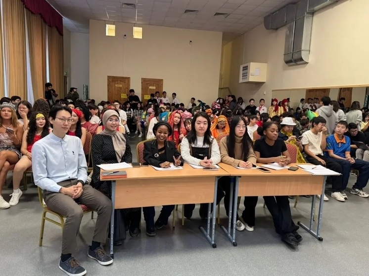 Коммунарские сборы в школе №1: Патриотизм, Творчество и Дружба Народов