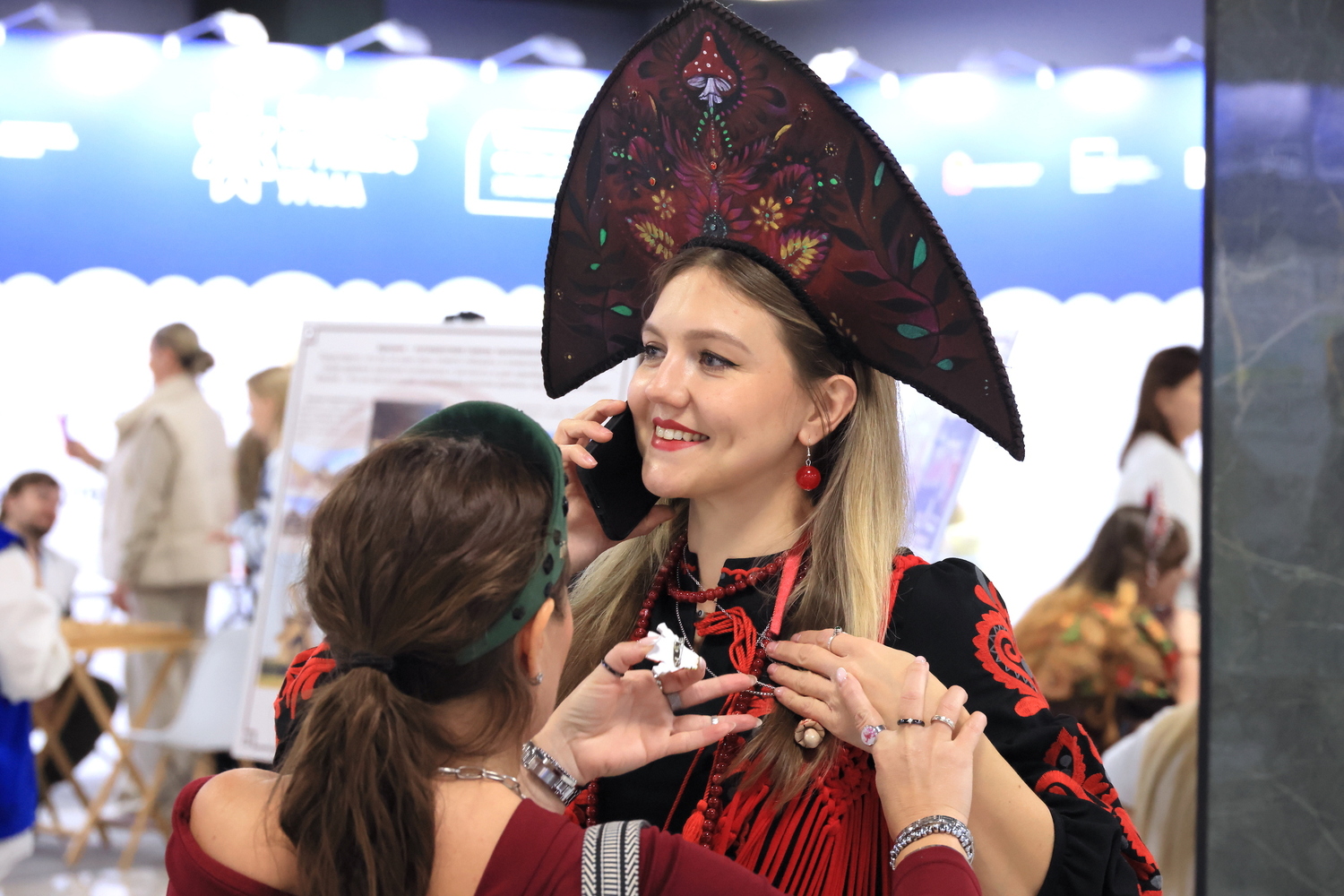 Первый всероссийский фестиваль кокошника: яркие фото