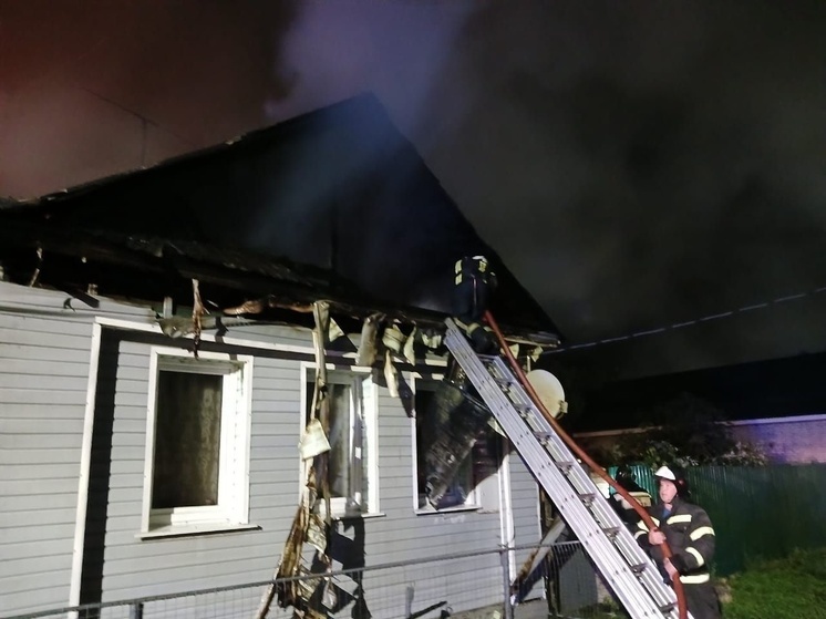 В Гусь-Хрустальном районе горел жилой дом