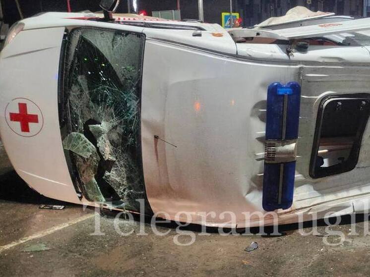 ДТП с участием машины скорой помощи произошло в Нефтеюганске