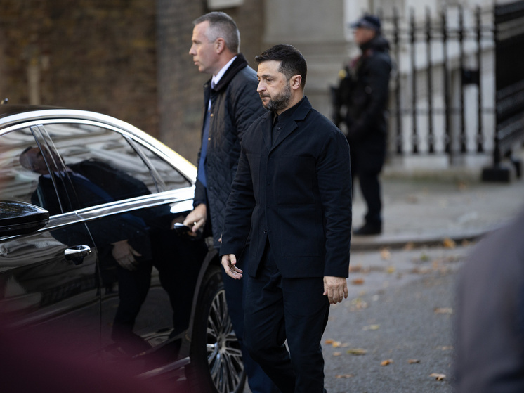 Биби: Украина не капитулирует, но может "выдохнуться"