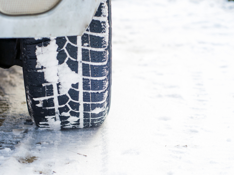 Красноярские автовладельцы тратят на зимнюю резину в среднем 27 000 рублей